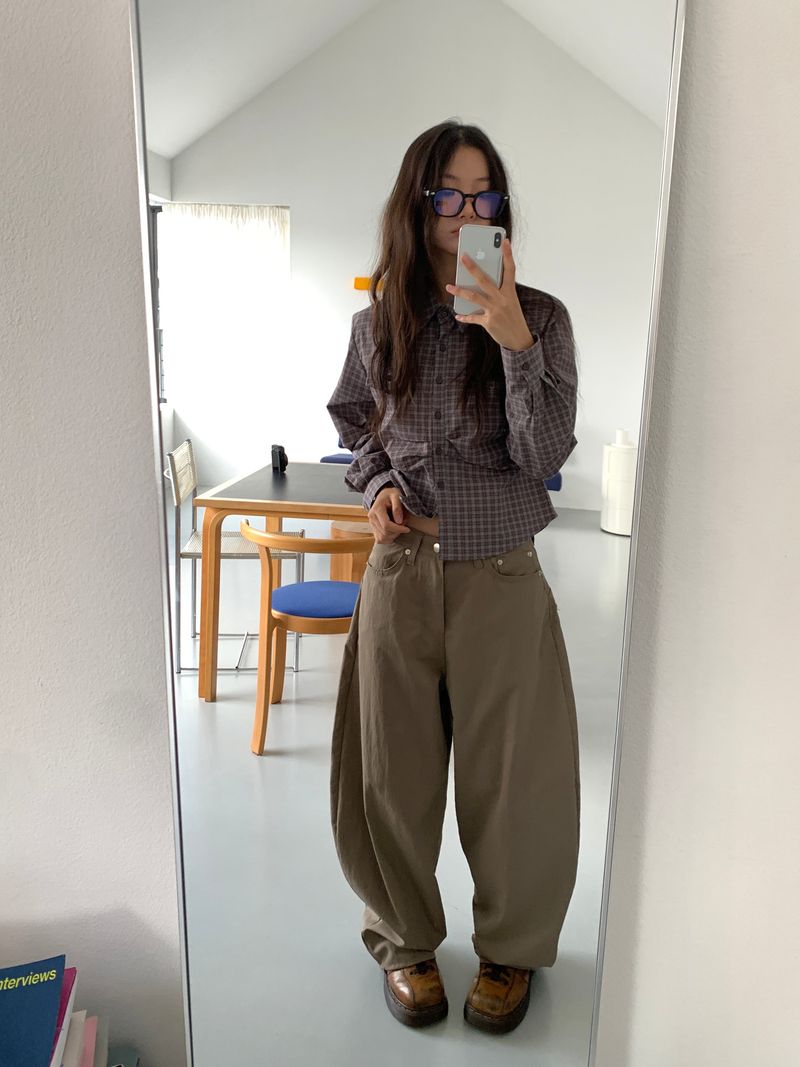 EMBO BACK BIJO CURVED PANTS (3C)