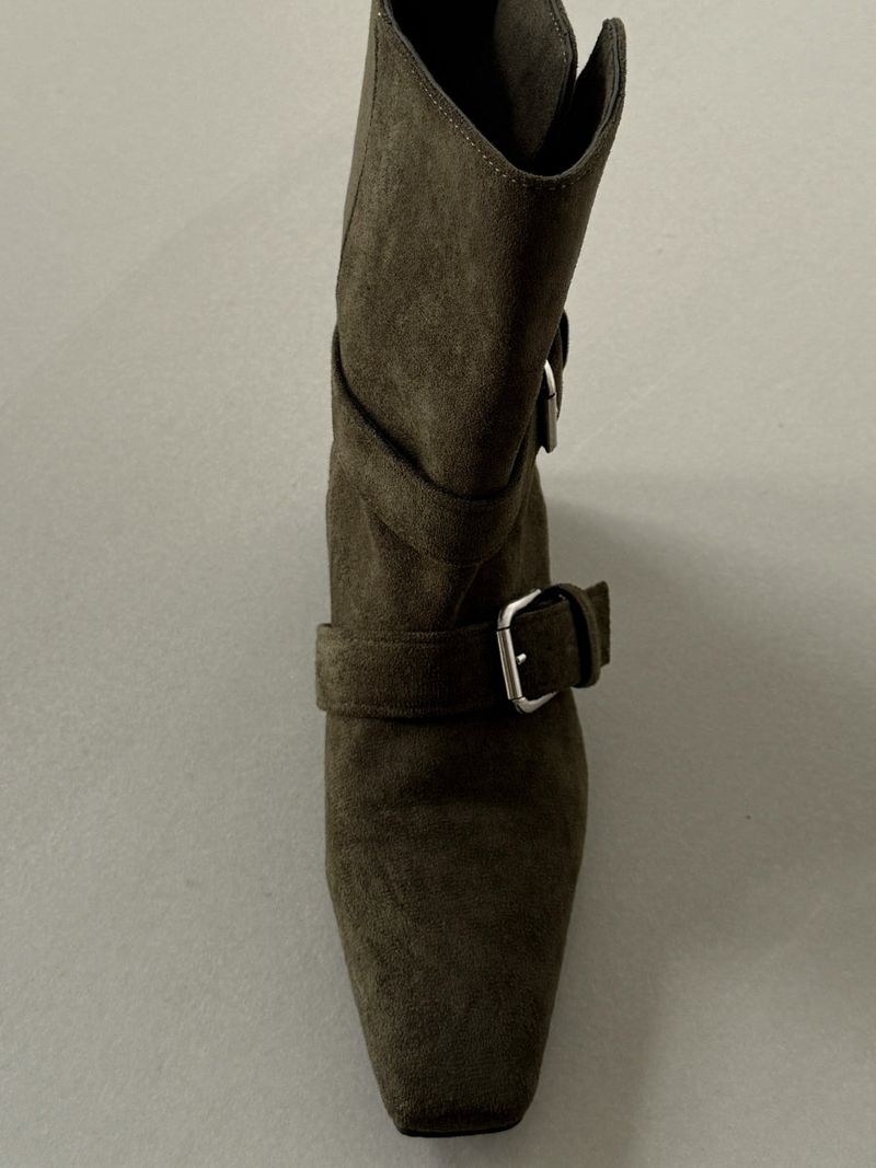 belted ankle boots 