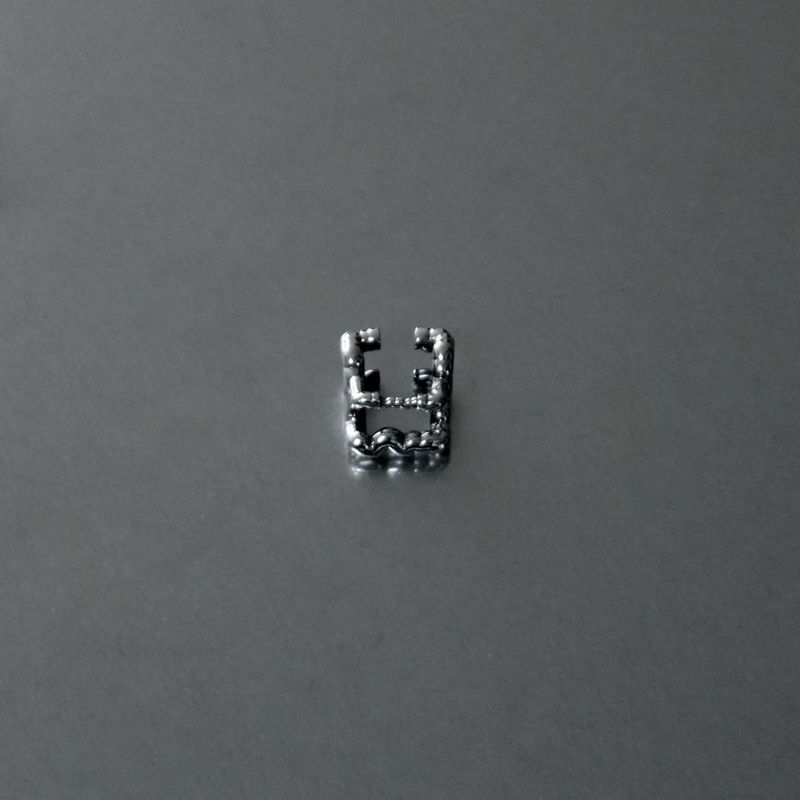 TRANSFORM PIPE EAR CUFF