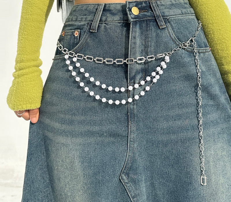 Y2K PEARL SILVER CHAIN BELT