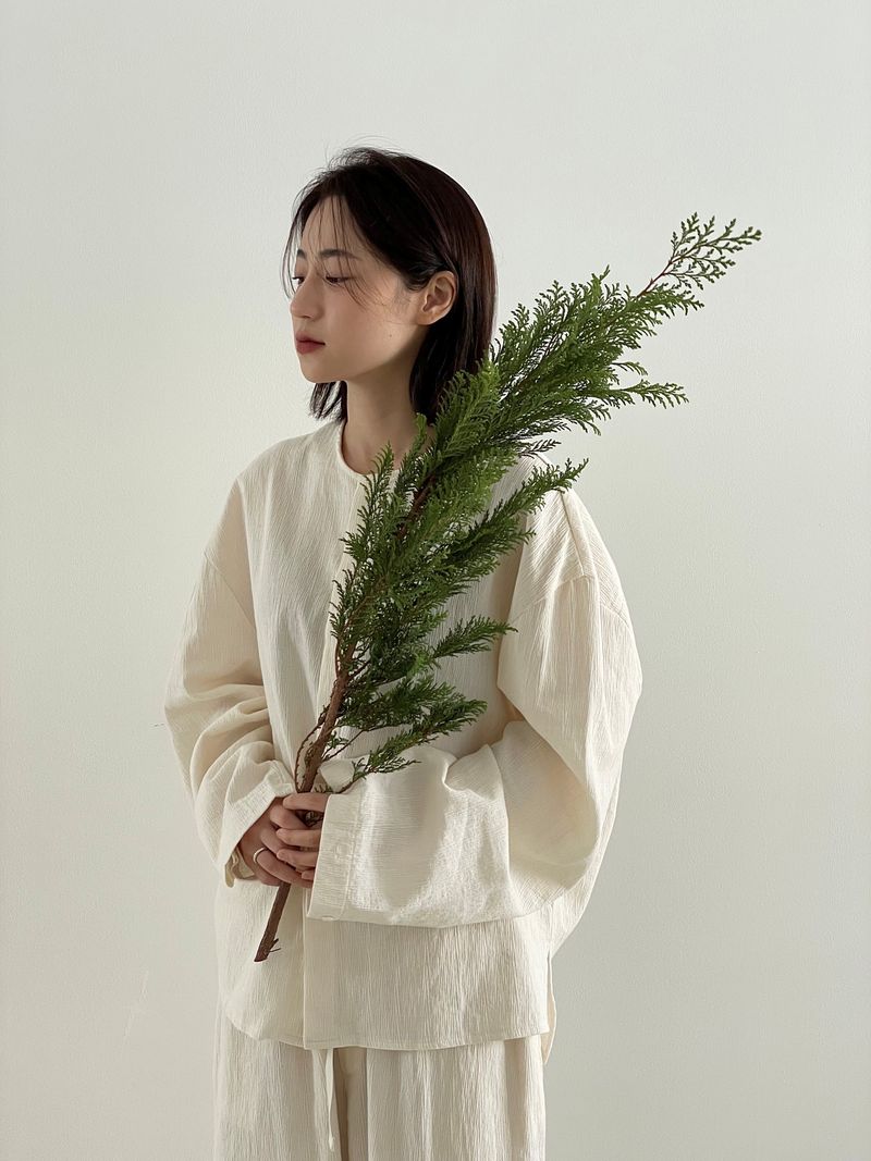 Arco iris（アルコイリス）の「Firenze linen wide set up shirts（Tops）」