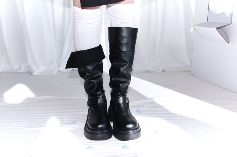Buckle Leather Half Middle Boots