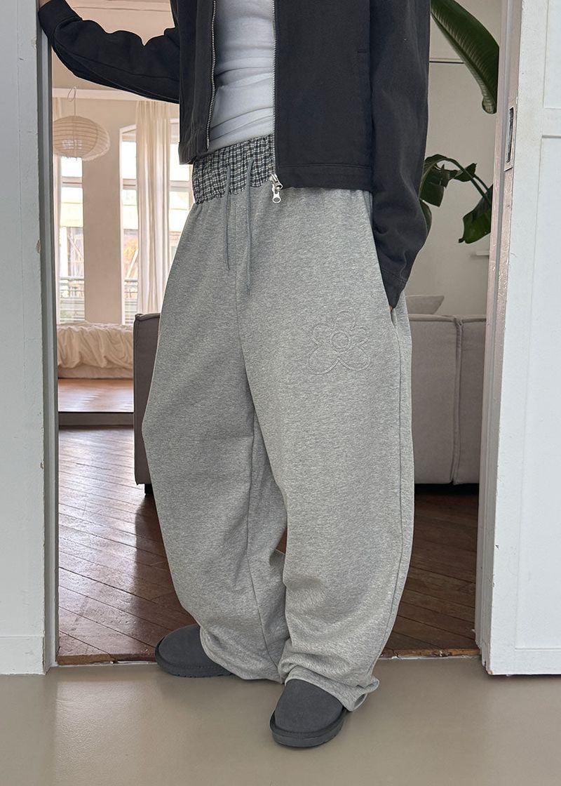 FLOWER CHECK BANDING PANTS
