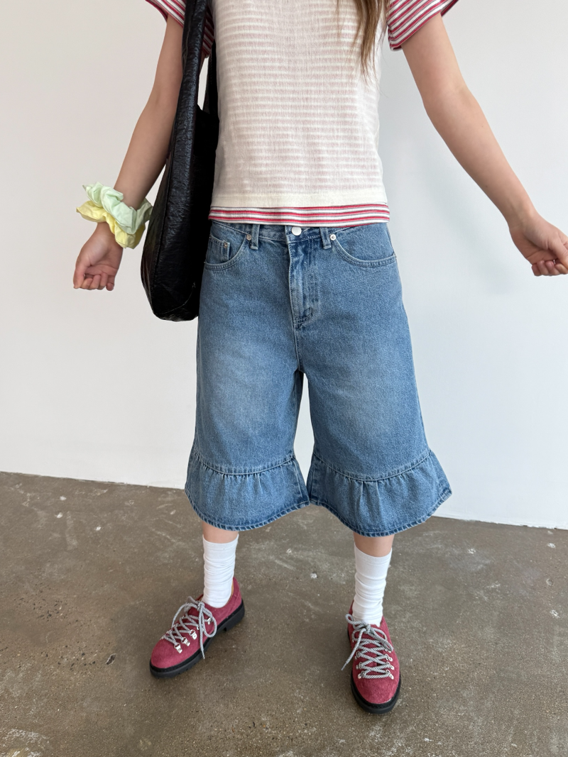 denim frill bermuda pants