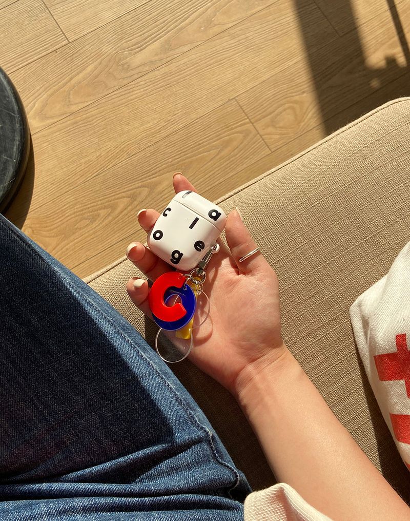 Logo Alphabet Airpods Case (White)