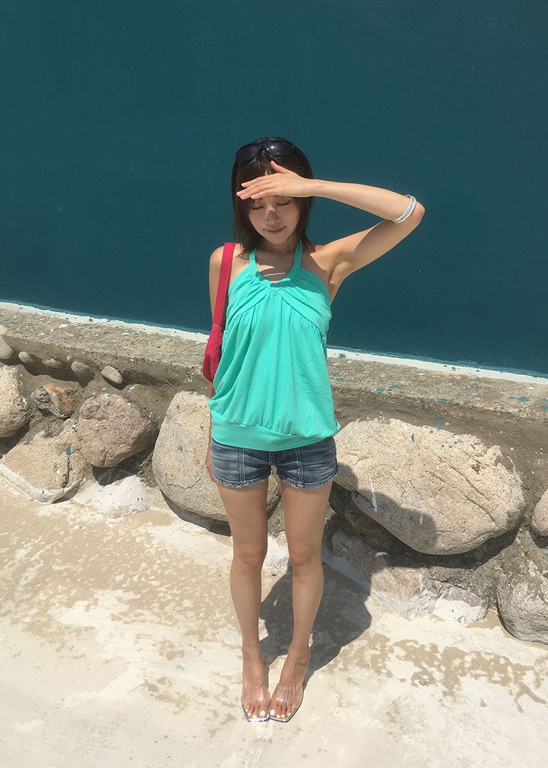 LINE MICRO DENIM SHORTS