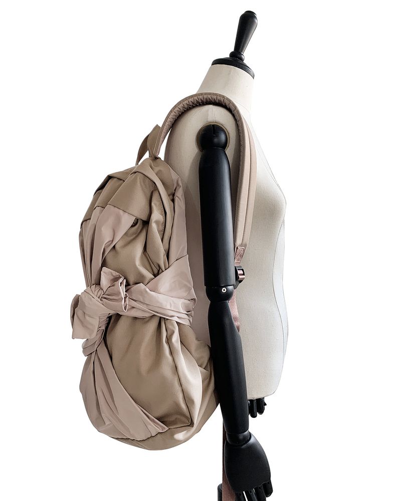 Knotted Backpack (Misty rose)