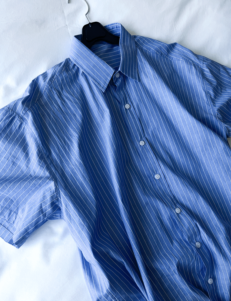 vintage blue stripe short-sleeved shirt