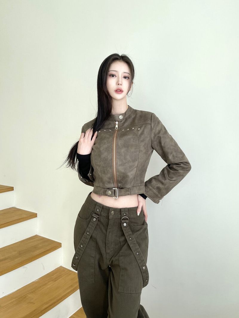 1059. Star stud suede crop jk (2color)