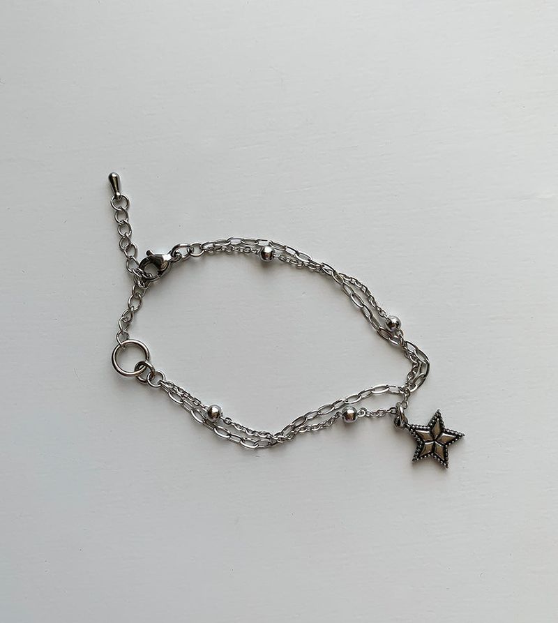Two chain layered star bracelets