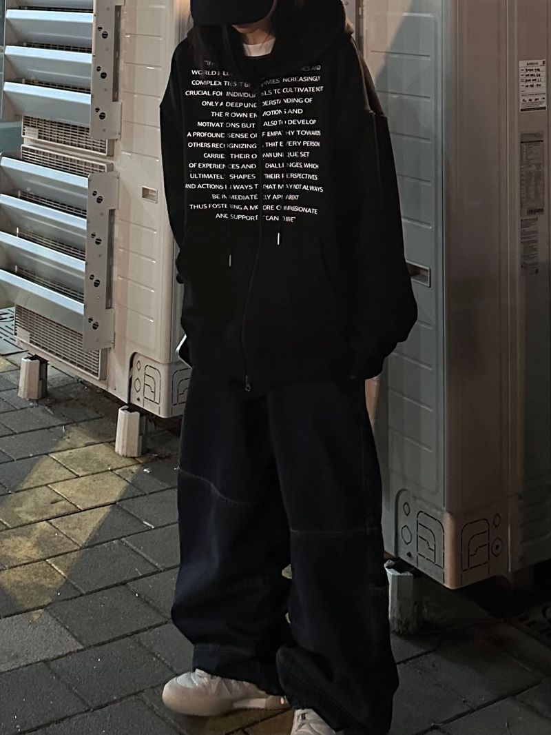 deeptech lettering hood zip-up