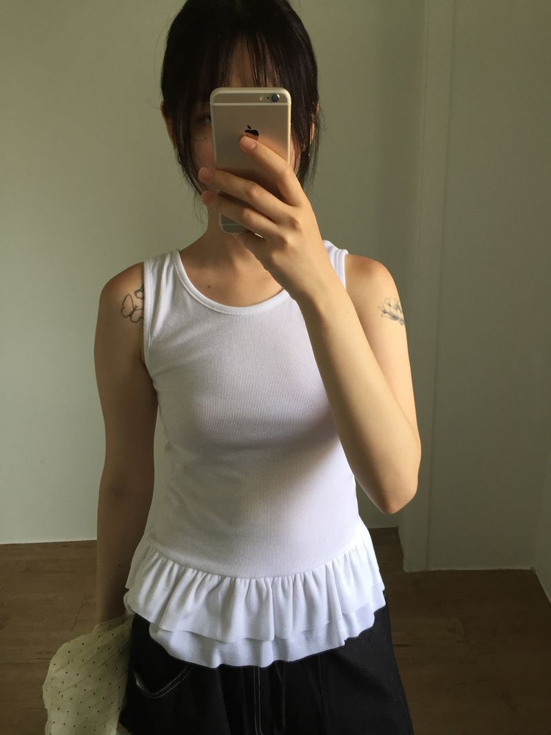 Le Frill Crewneck Sleeveless