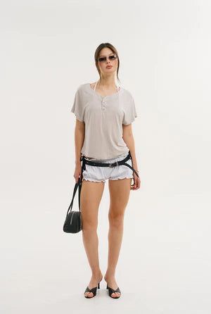 Loose snap tee