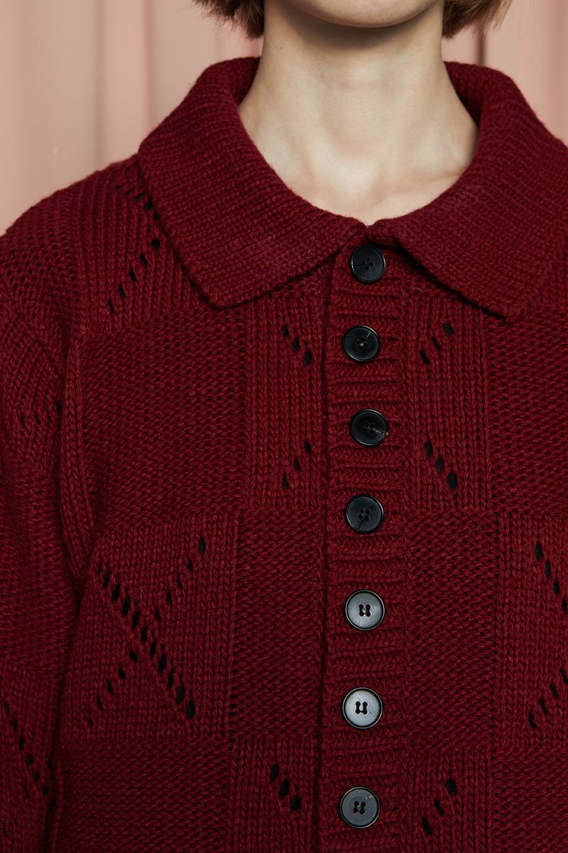 BUTTON ARGYLE KNIT JACKET / WINE