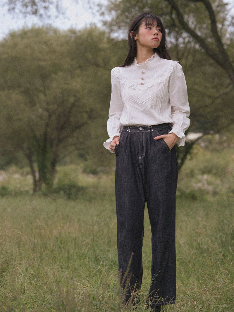 VITALSIGN(バイタルサイン)の「High-Neck Lace-Frill Blouse (Ivory)(Tops)」