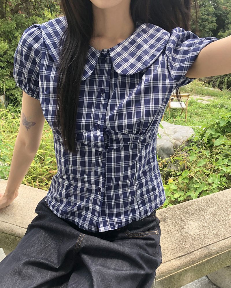 Ward Round Collar Puff Checkered Blouse