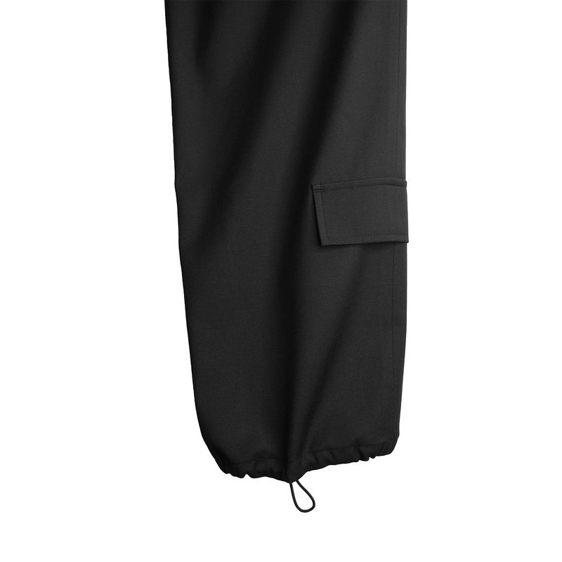 The Lower Pocket Detail Slacks / Black