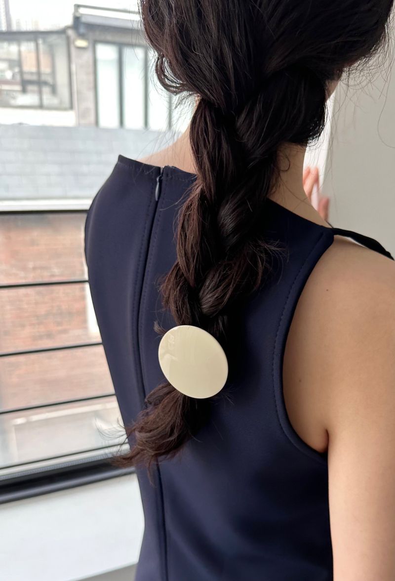 one acrylic hair strap - cream