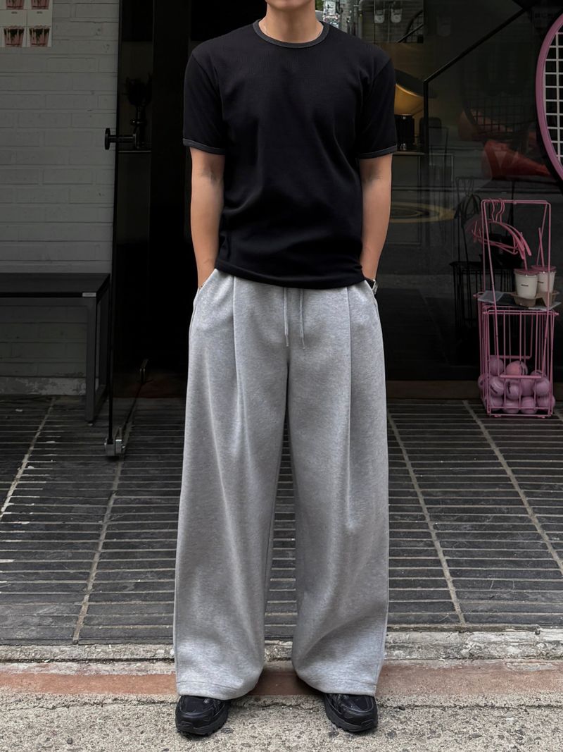 Straight wide sweatpants