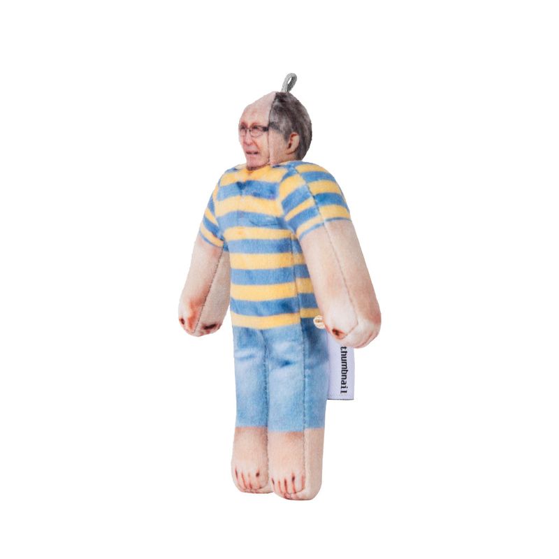 Robert 63, Casual Attire