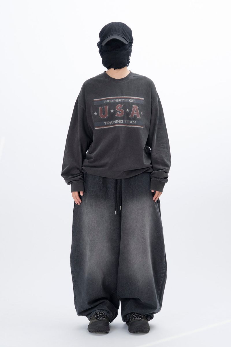Leggy Side Tuck Balloon Denim