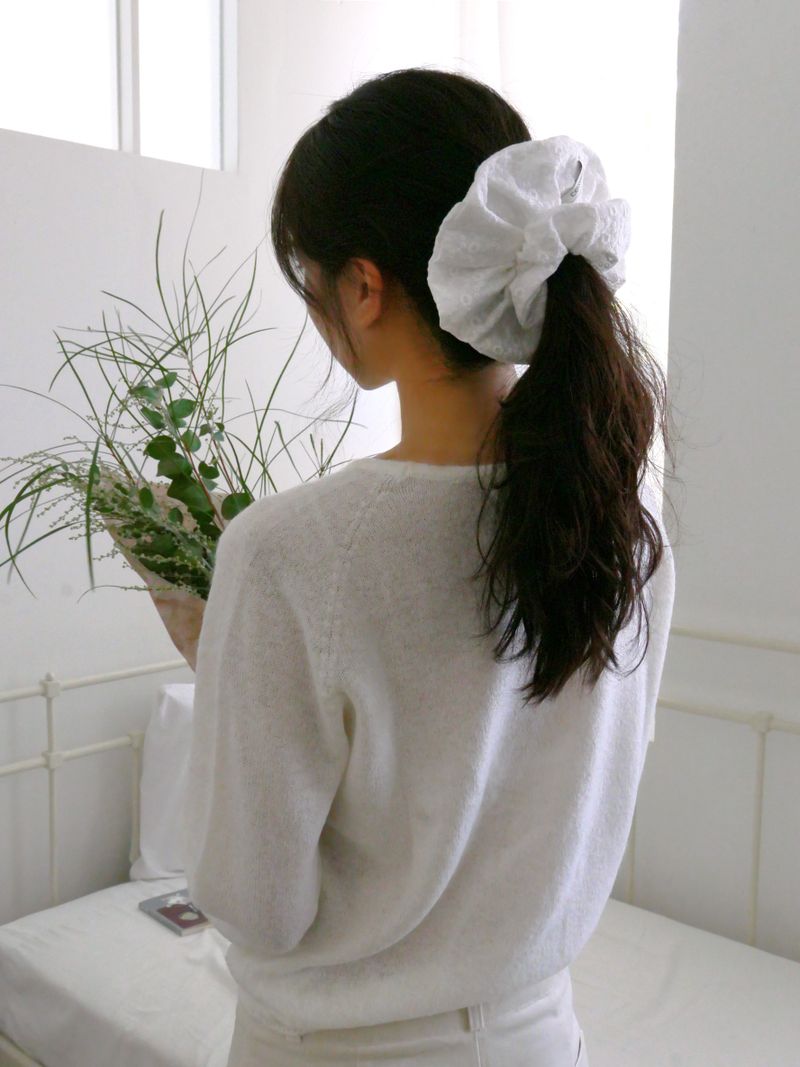 Cosymosy ‘Mist Flower’ Scrunchie