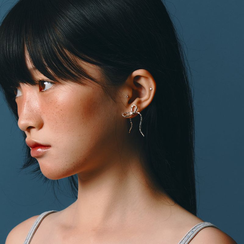[925 SILVER] Nature Ribbon Earing