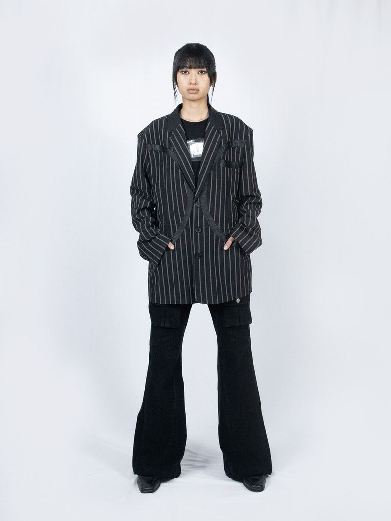 Circle Leather Patch Blazer (Black Stripe)