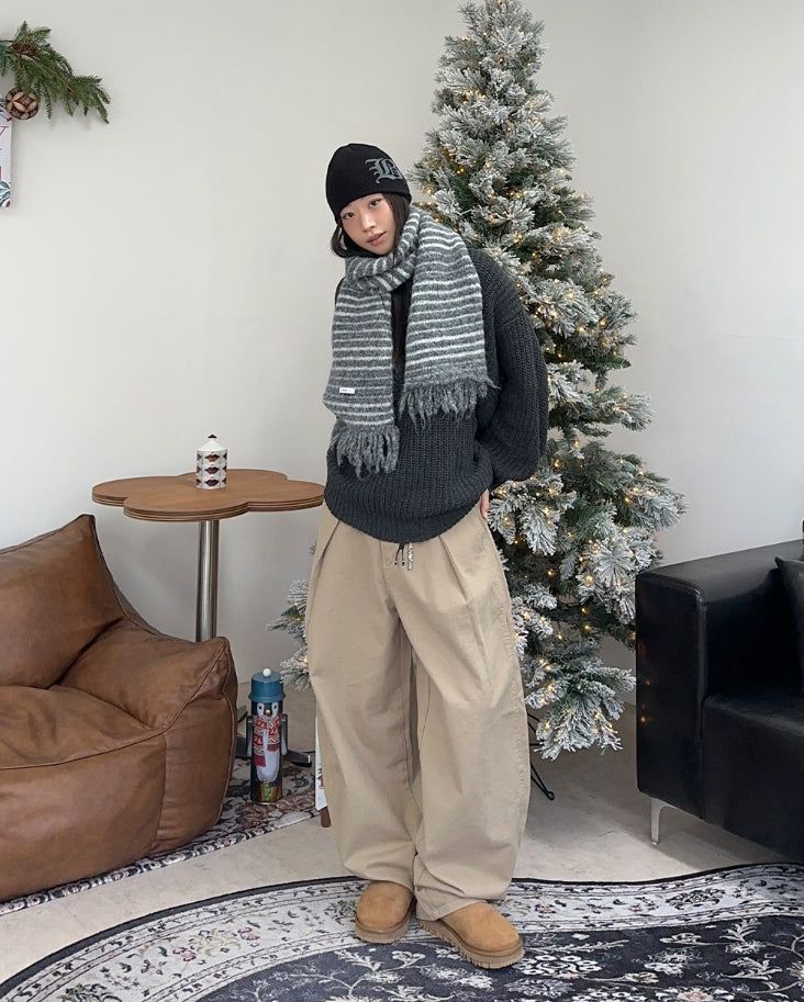 Rupel Haji Round Knit