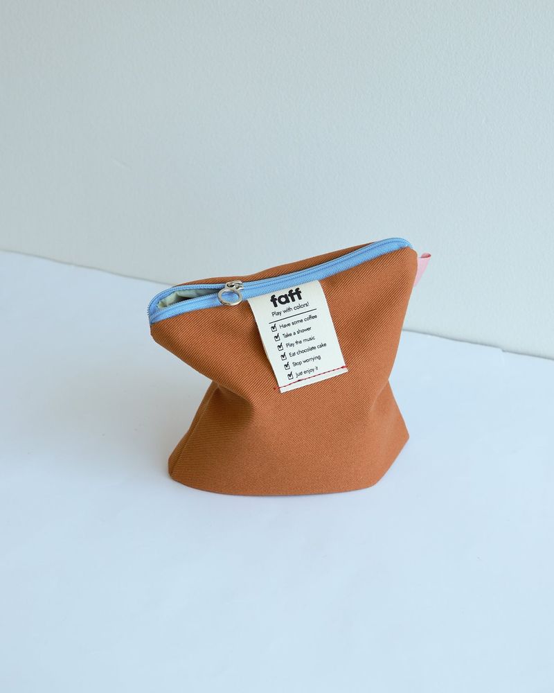 faff Pouch Caramel