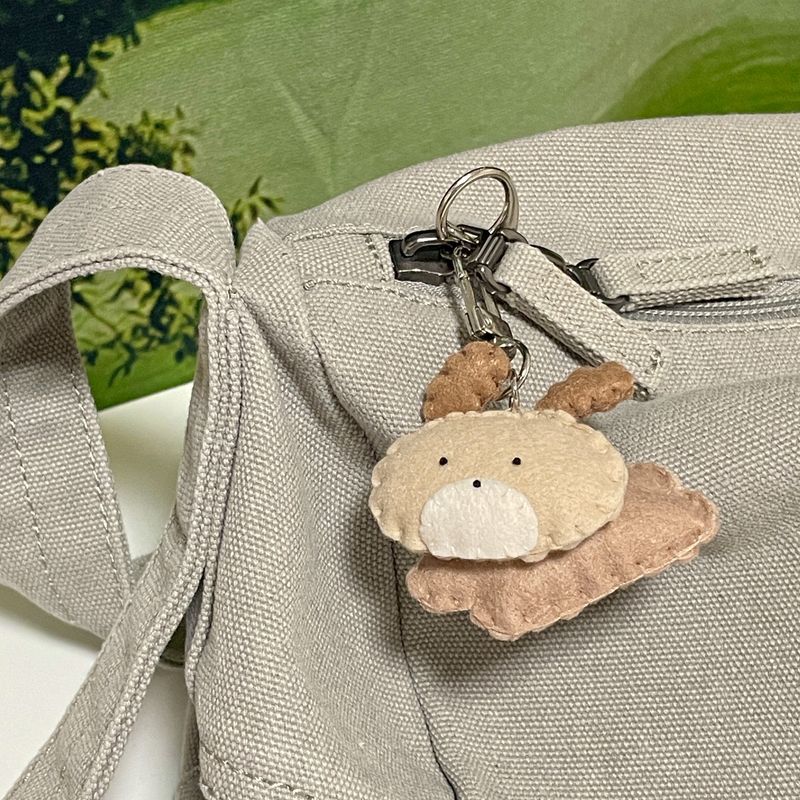 [MADE] Flying Puppy Key ring