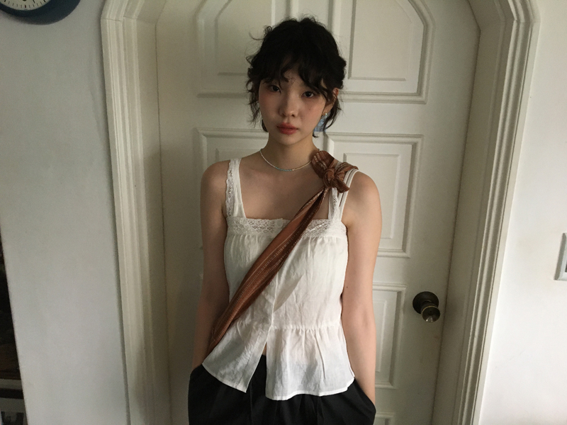 Luena Lace Sleeveless (1color)