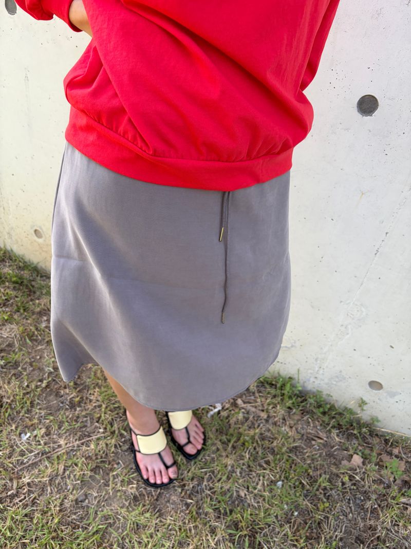 line strap slingbacks