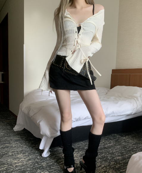 Miina Shirring Ribbon Blouse