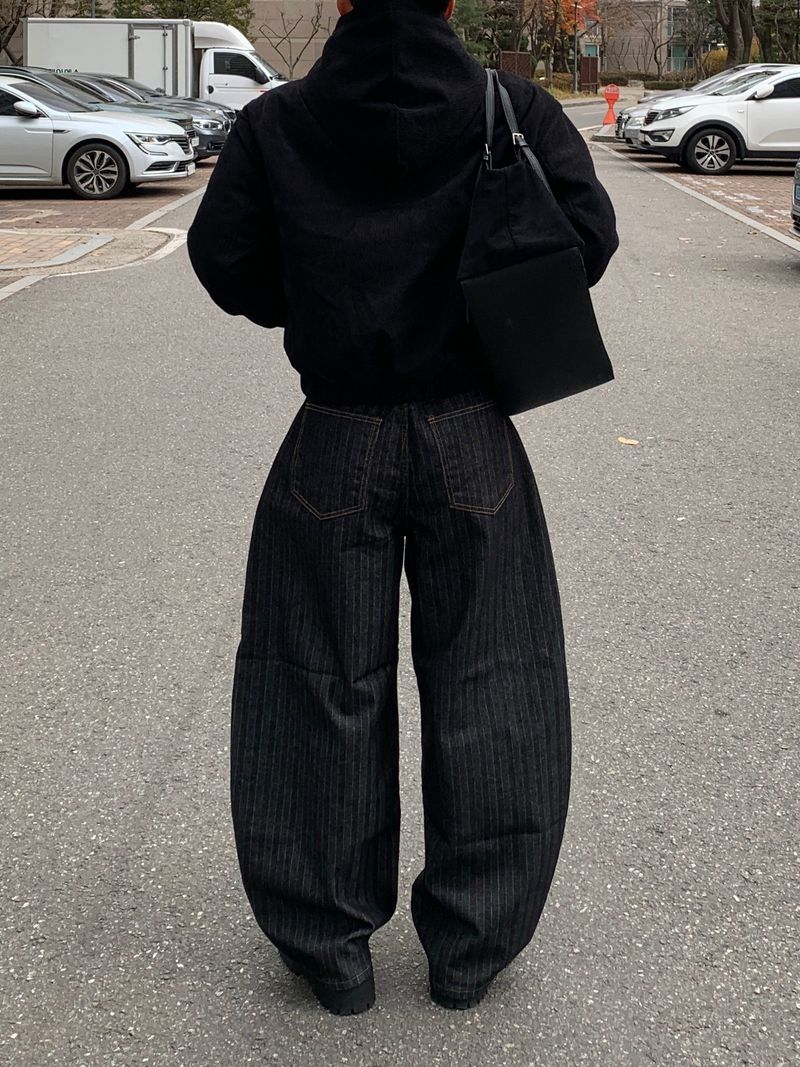 Sirggle Herringbone Raw Curved Denim