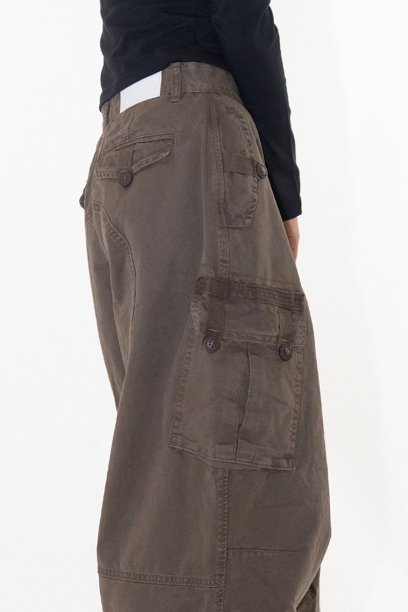Tape dyeing cargo pants