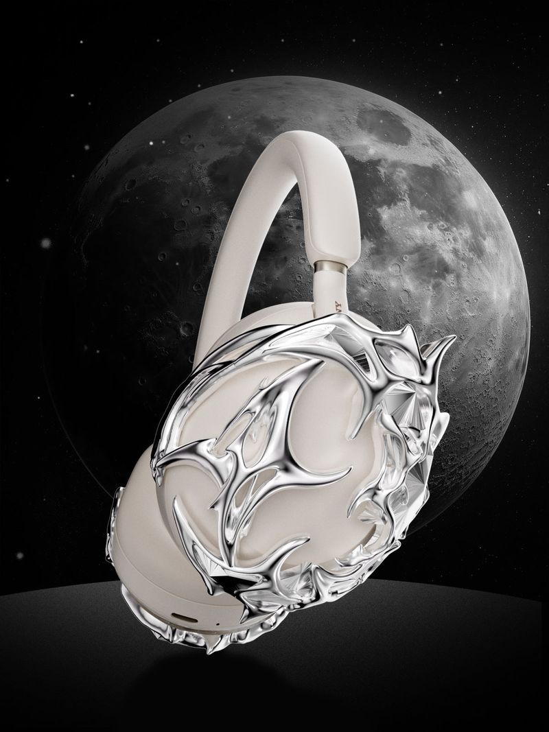 The Star & Moon - Sony XM5 Case