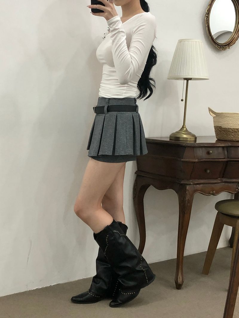 Belt Two-buckle Mini Skirt Pants