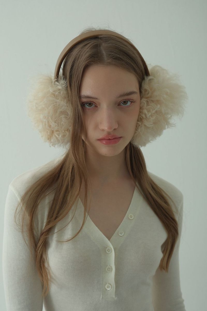 V-BUTTON KNIT LONG SLEEVE_IVORY