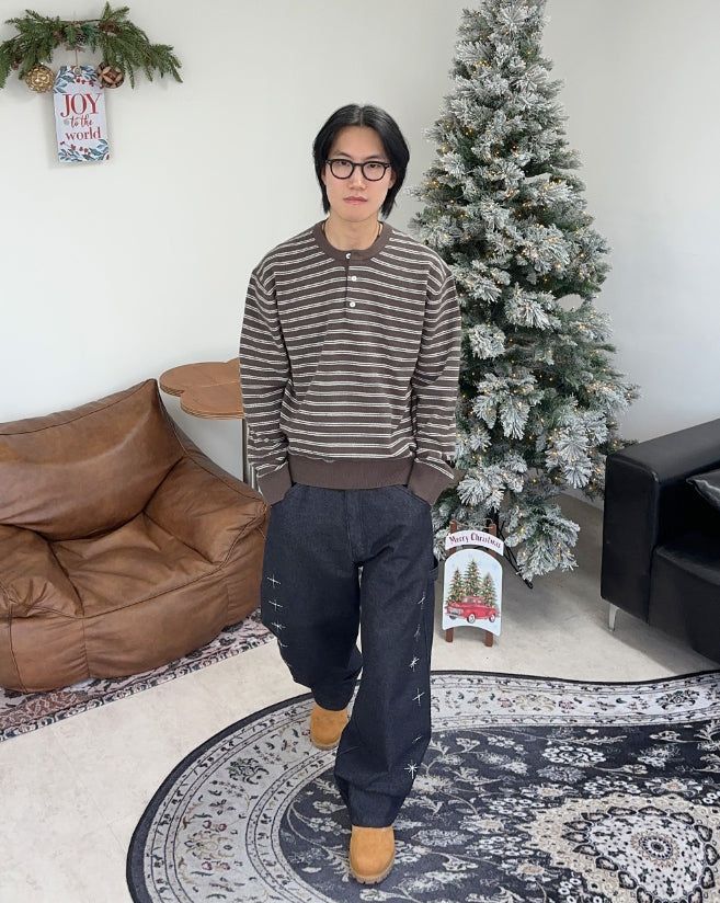 Lao Henley Neck Knit Long Sleeve