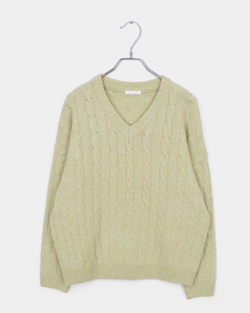 Noyu Loose Wool Cable-knit V-neck Sweater