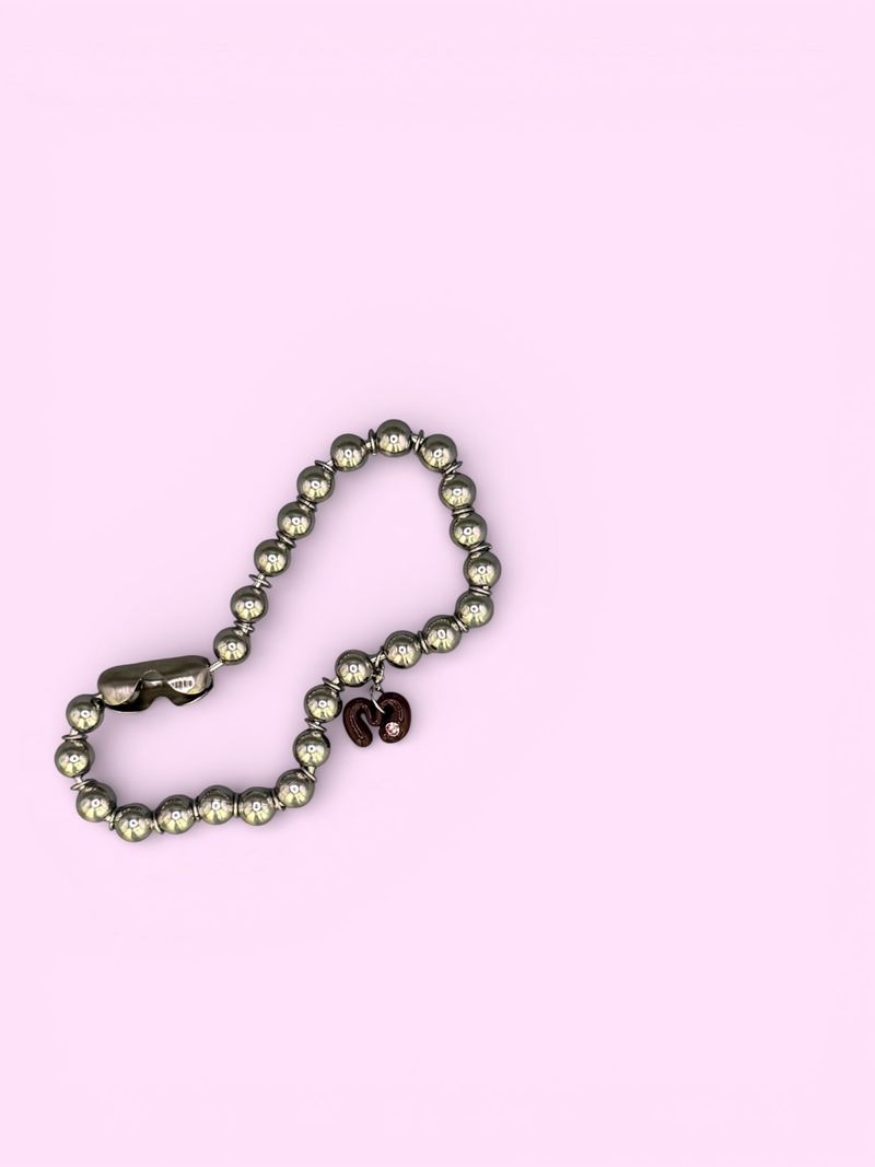 ENE（エン）の「"M"ダークピーチクラッシュカスタムネックレス*金属アレルギー対応（アクセサリー）」