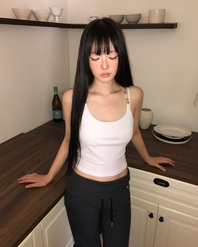 WONDER WONDER(ワンダーワンダー)の「Chapo Metal Beaded Strap Sleeveless Top(Tops)」