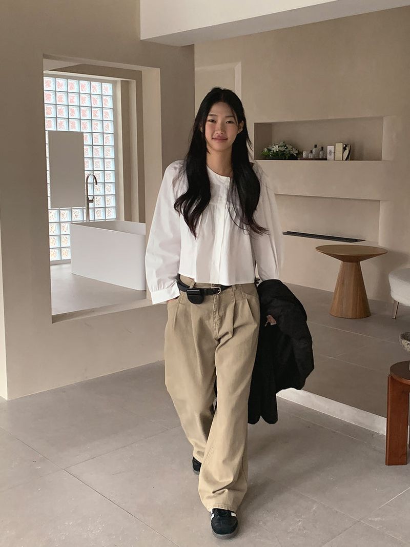 PURE SHIRRING ROUND BLOUSE