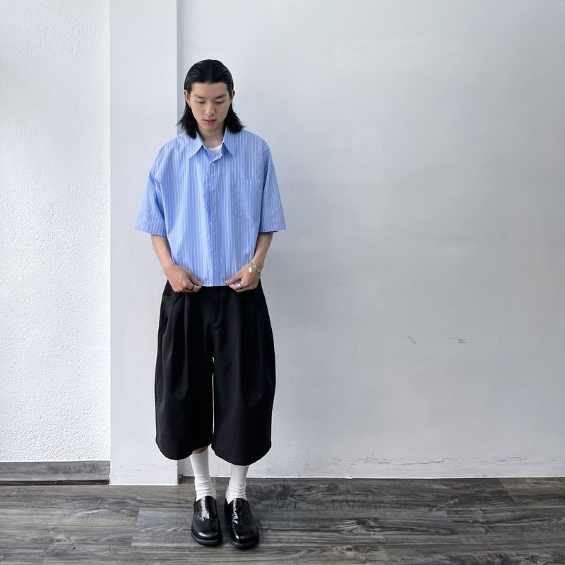 Horizontal Textured Short Shirt