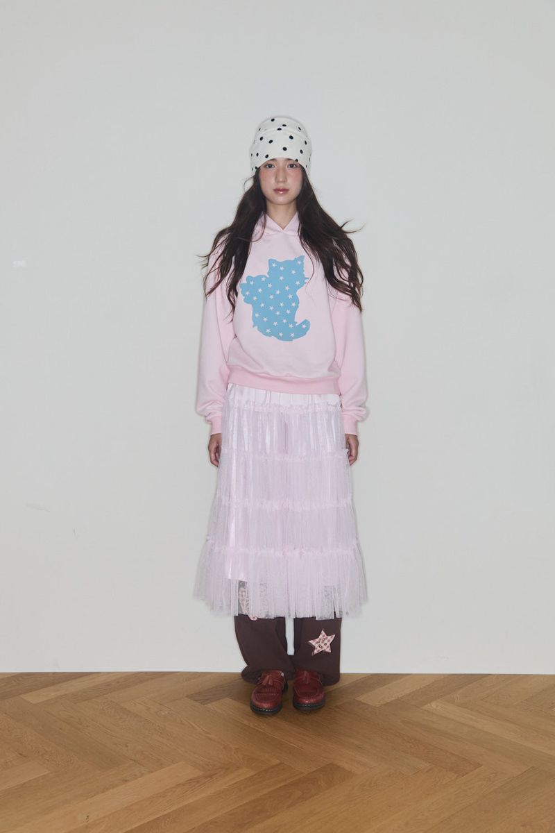 STARLIGHT KIRI CROPPED HOODIE (PINK)