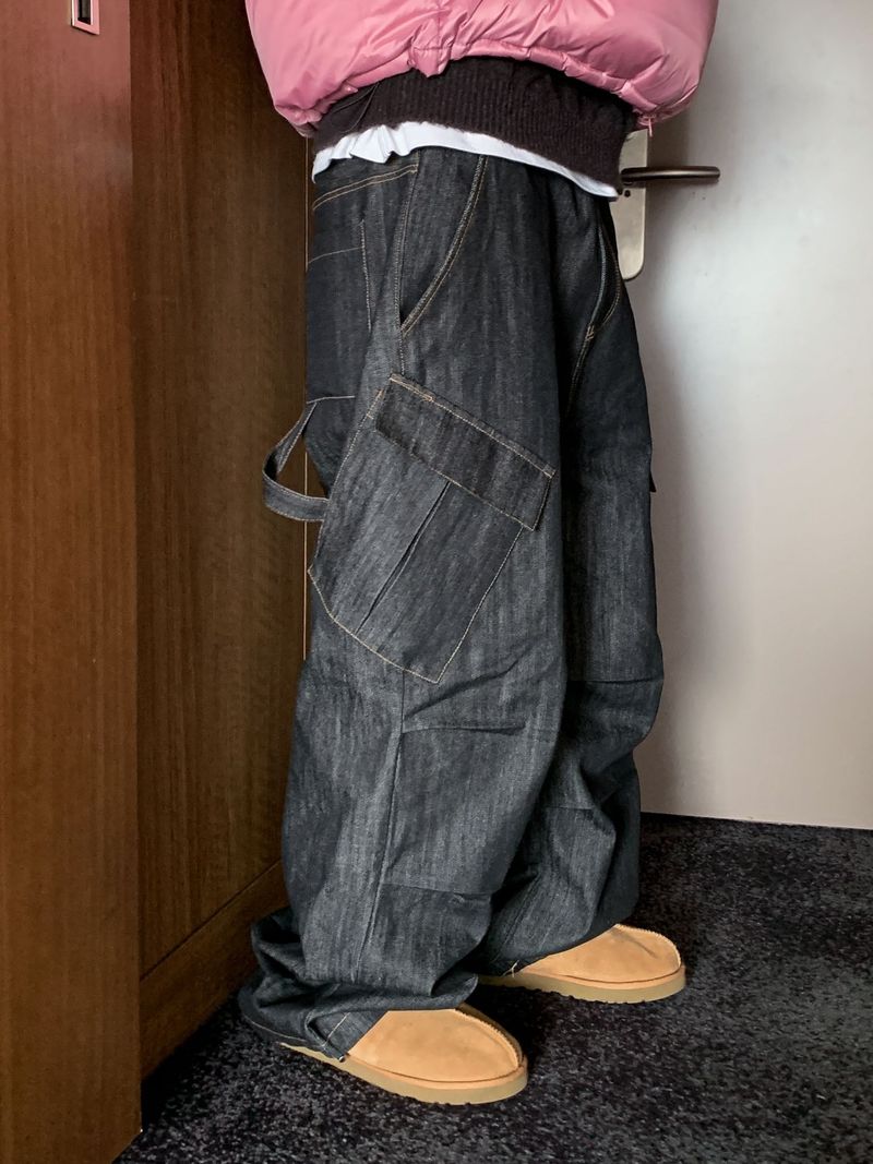 Kant Raw Bias Cargo Pants