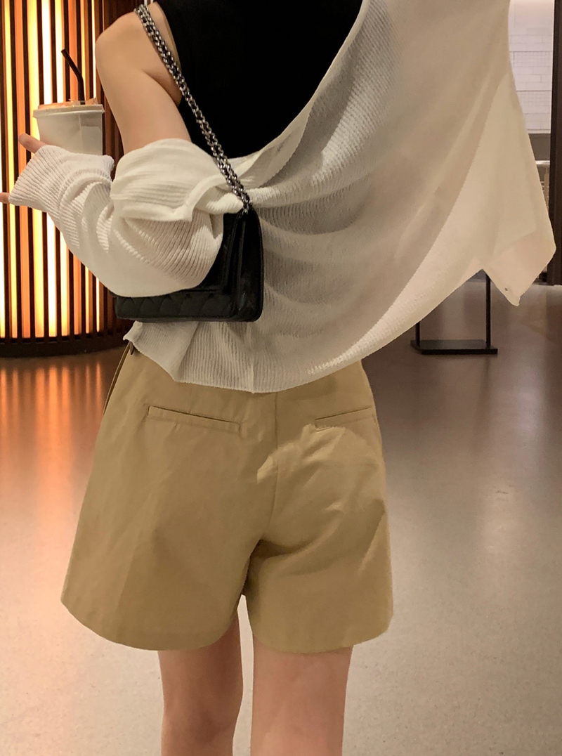 Rear Summer Pintuck Shorts / 3 colors