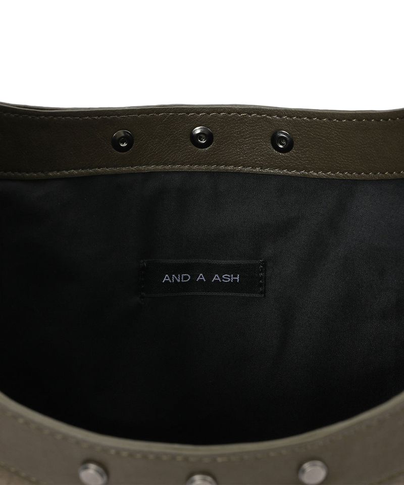 26SS★ Triangle 003 bag