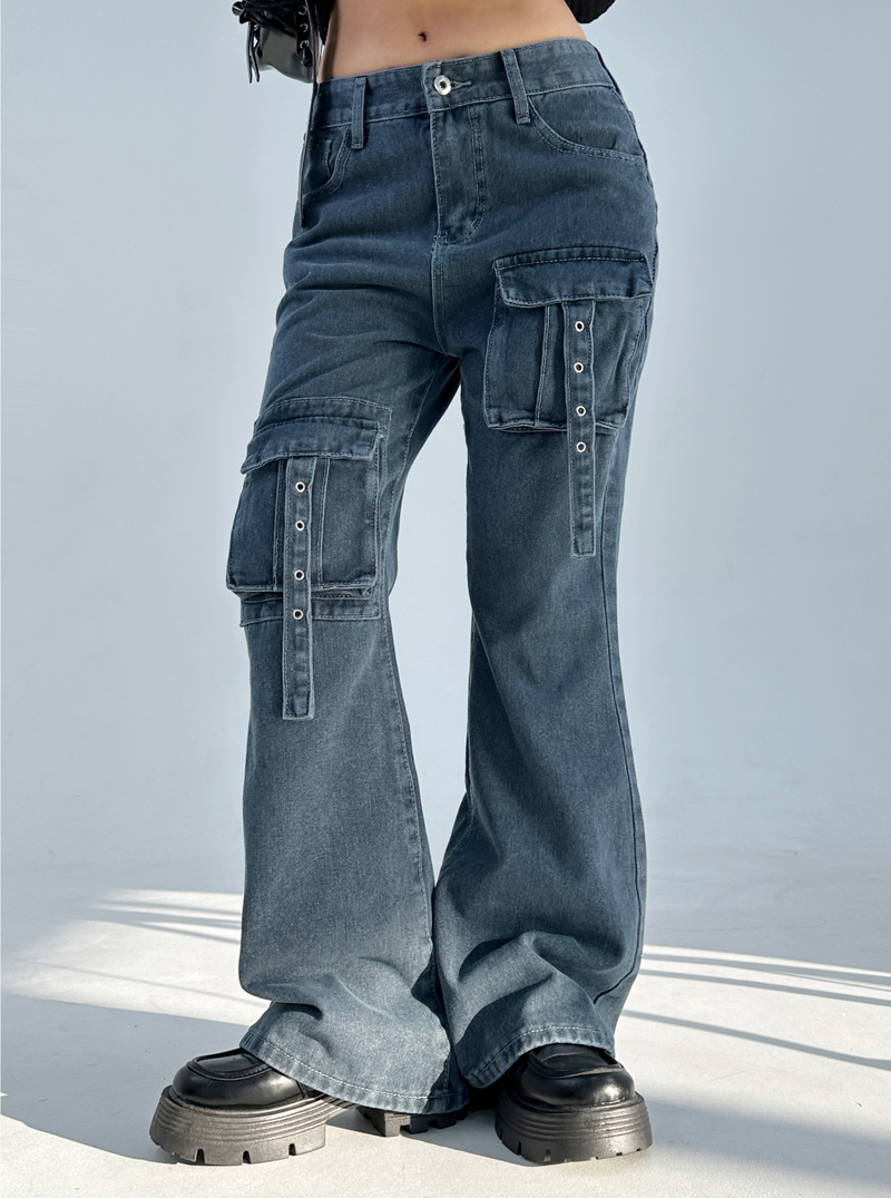 CCORTTI（コルッティ）の「ユニークカーゴセミブーツカット💙 - 2 サイズ（パンツ）」